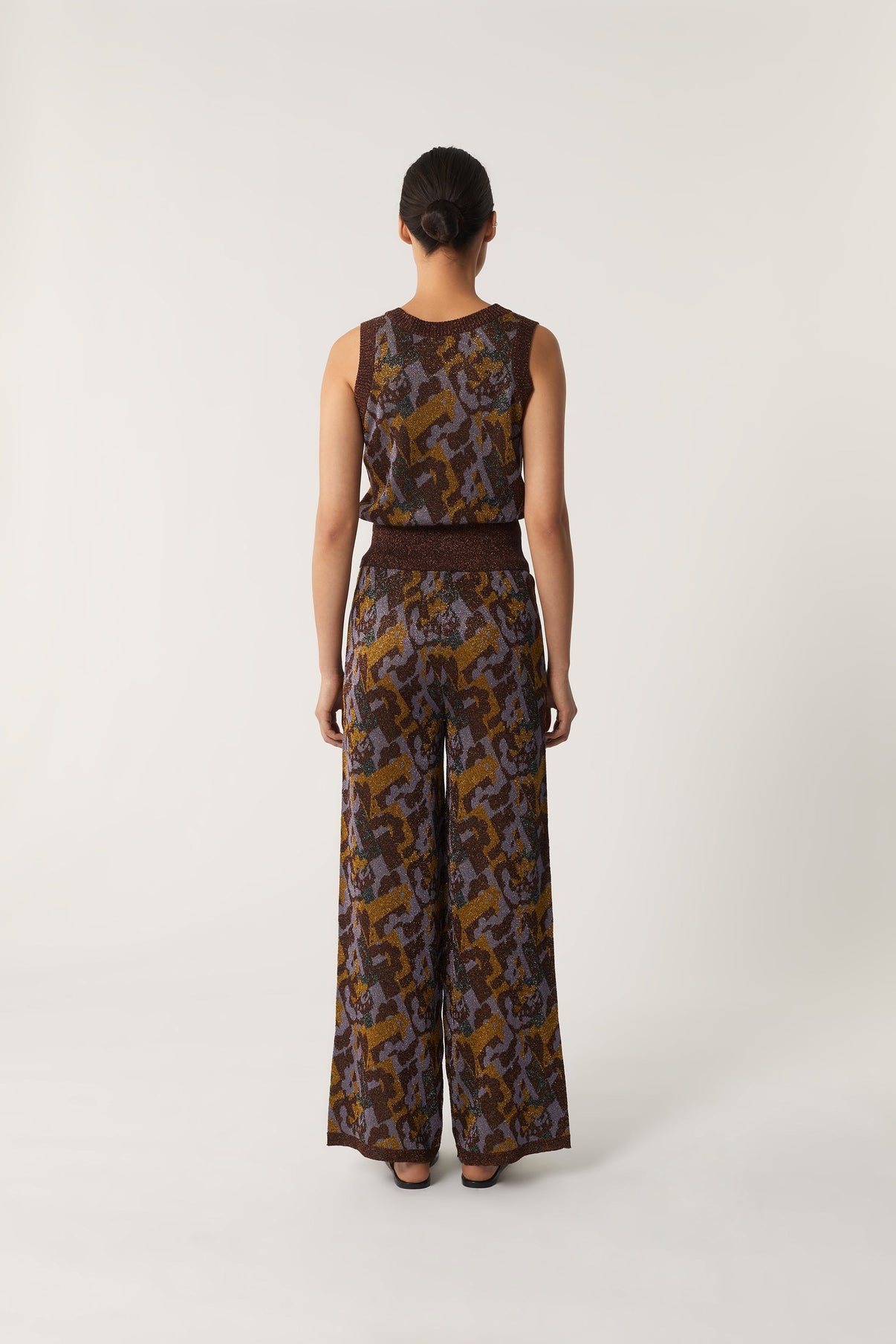 CAMISETA SIN MANGAS DE PUNTO PETON MORADO vue 6