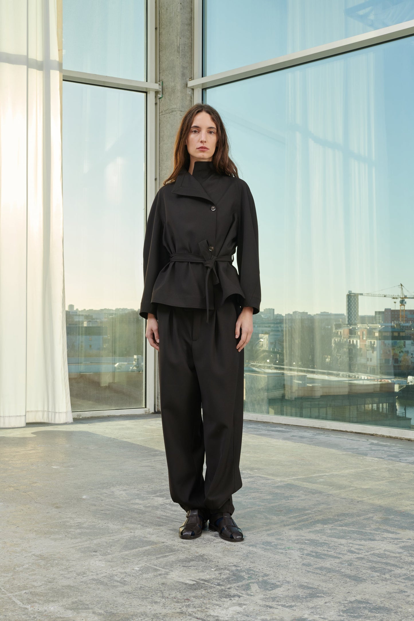 CHAQUETA THEIA NEGRA