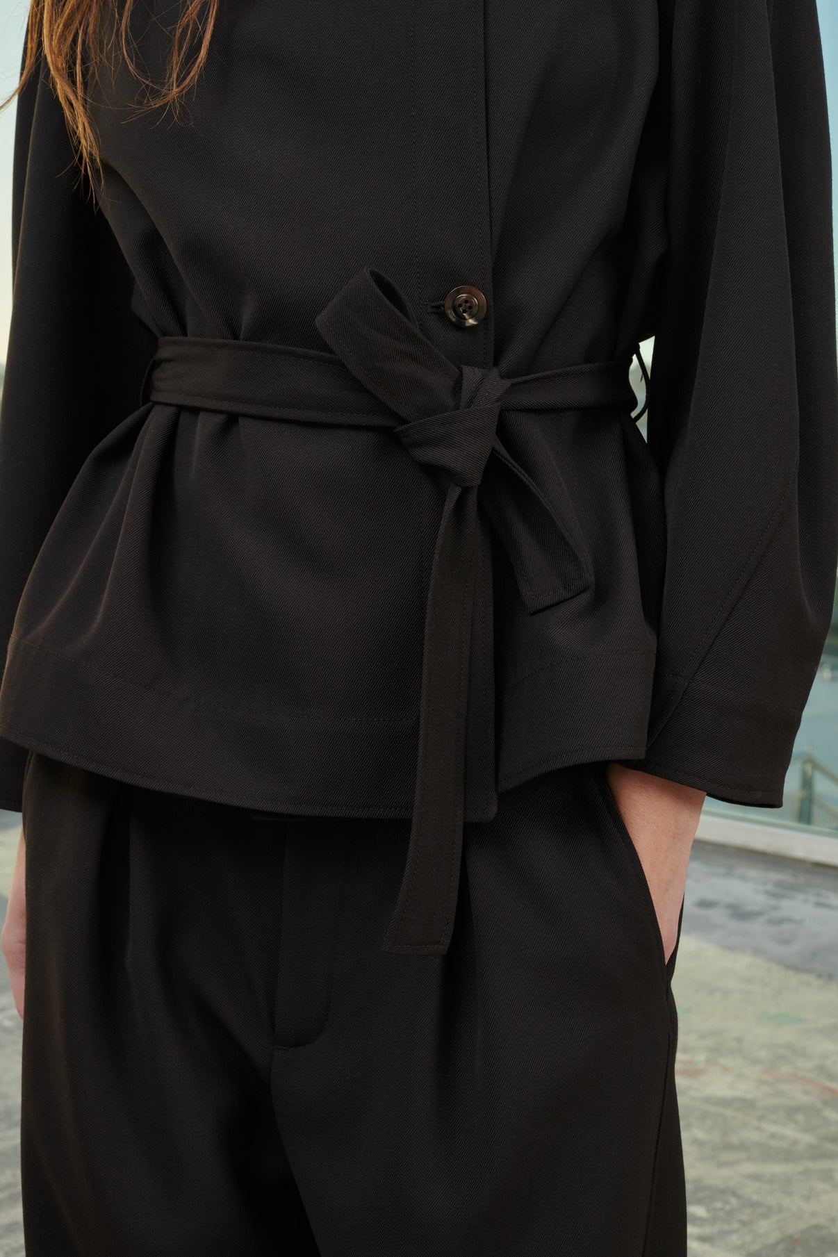 CHAQUETA THEIA NEGRA vue 2