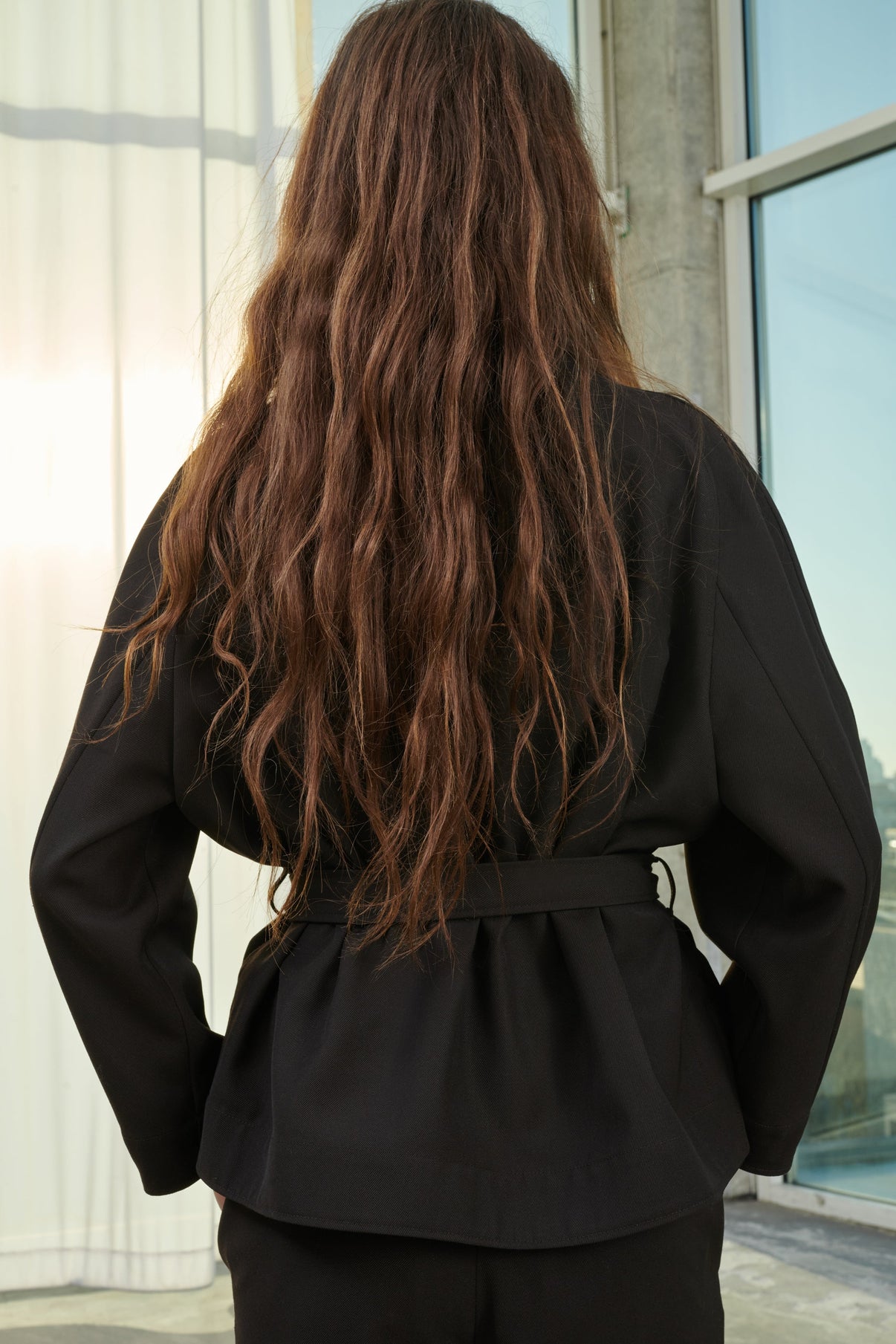 CHAQUETA THEIA NEGRA vue 5