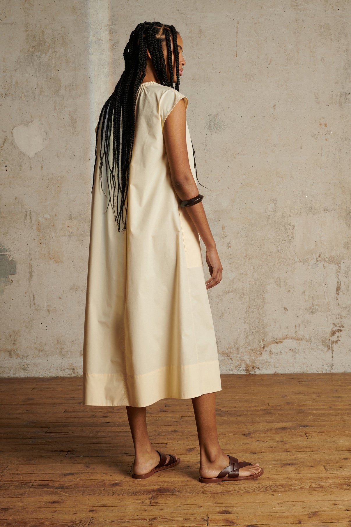 VESTIDO TAMARIS CRUDA vue 2